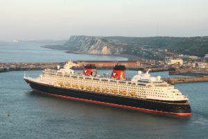 London – Dover Port Taxi Transfers from £95.00*