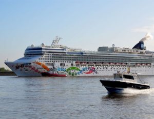 London – Tilbury Docks Taxi Transfers from ₤45.00*