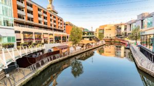 Taxi Reading – Gatwick Airport from £120.00*