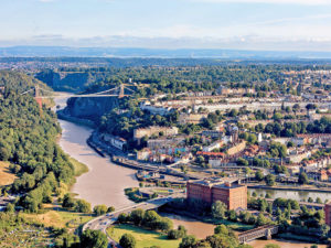 Taxi Bristol – Gatwick Airport from £245.00*