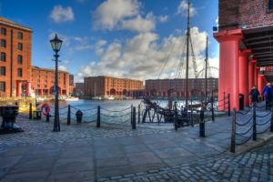 Taxi Liverpool – Luton Airport from £320.00*